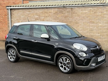 Used Fiat 500L 2017 for sale - 76451746: Photo