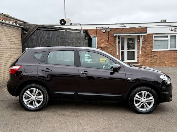 Used Nissan Qashqai 2012 for sale - 76265229: Photo 27