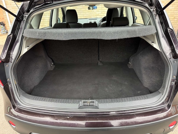 Used Nissan Qashqai 2012 for sale - 76265229: Photo 42