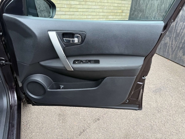 Used Nissan Qashqai 2012 for sale - 76265229: Photo 45