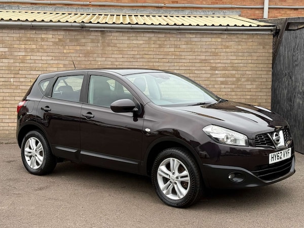 Used Nissan Qashqai 2012 for sale - 76265229: Photo 4