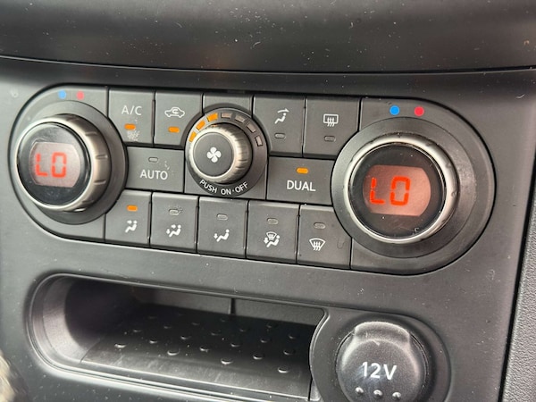 Used Nissan Qashqai 2012 for sale - 76265229: Photo 54