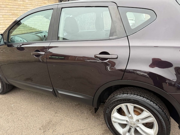 Used Nissan Qashqai 2012 for sale - 76265229: Photo 69