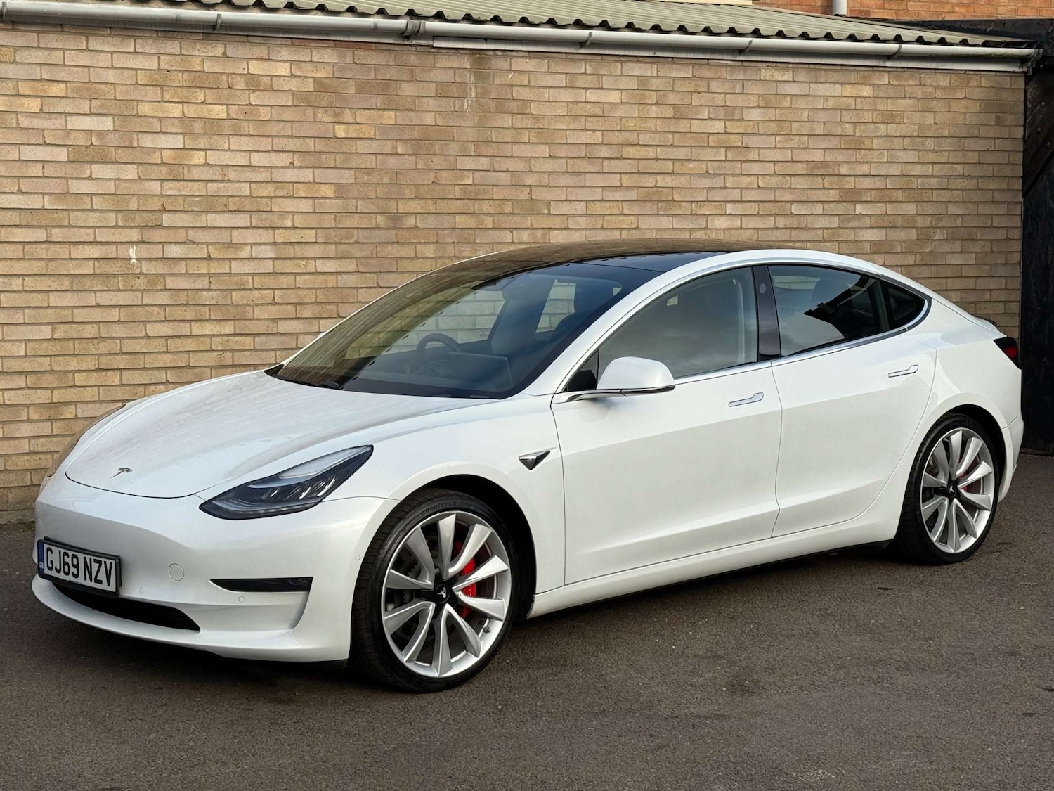 Used Tesla Model 3 2019 for sale - 76255877: Photo 15