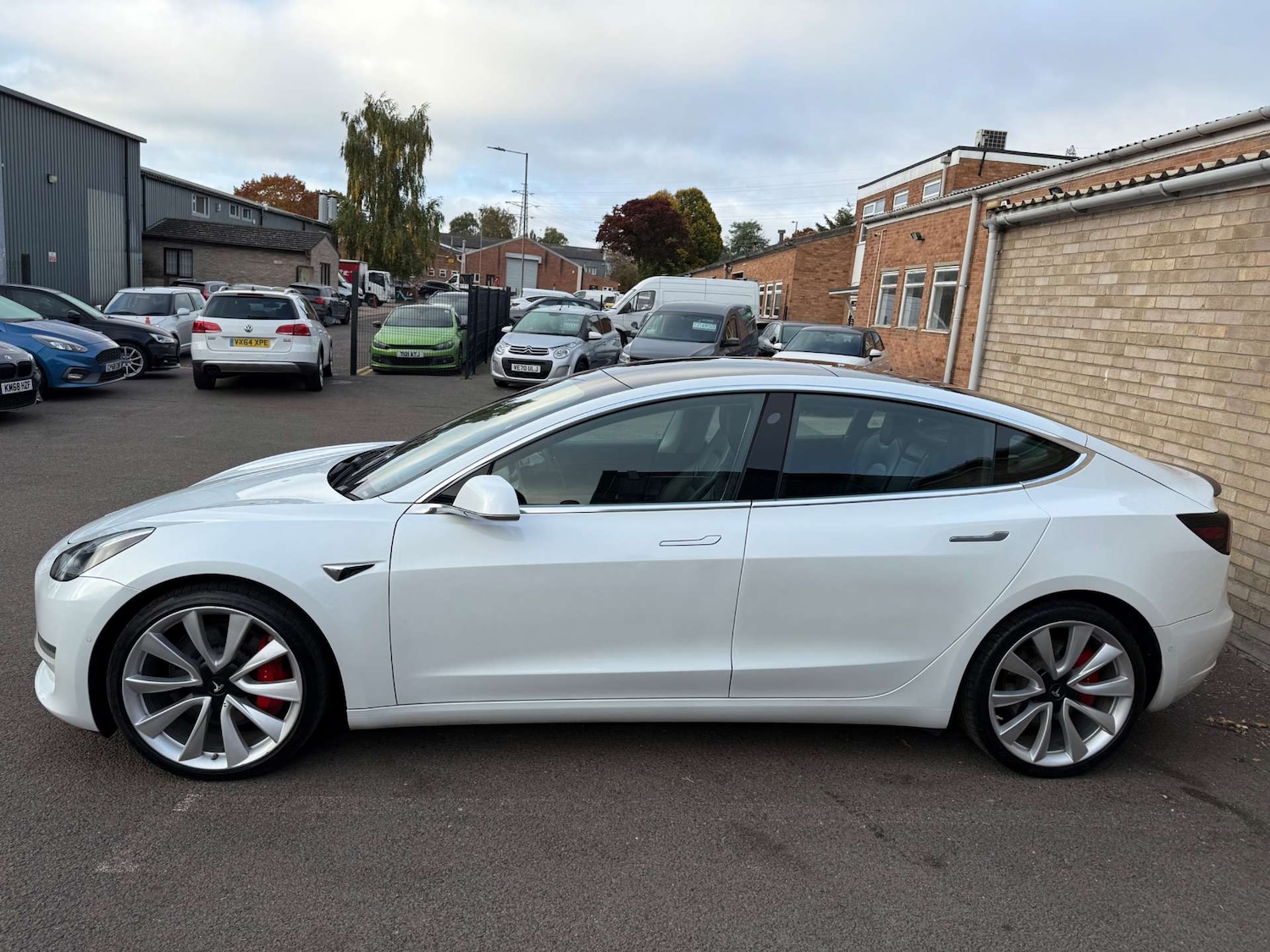 Used Tesla Model 3 2019 for sale - 76255877: Photo 18