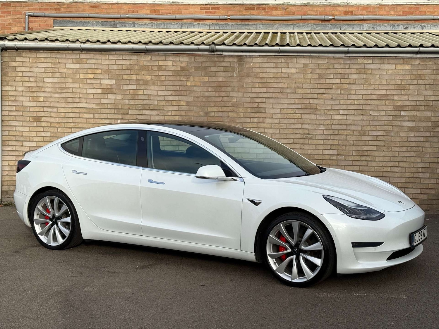 Used Tesla Model 3 2019 for sale - 76255877: Photo 26