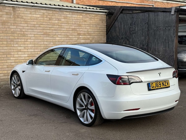 Used Tesla Model 3 2019 for sale - 76255877: Photo 34