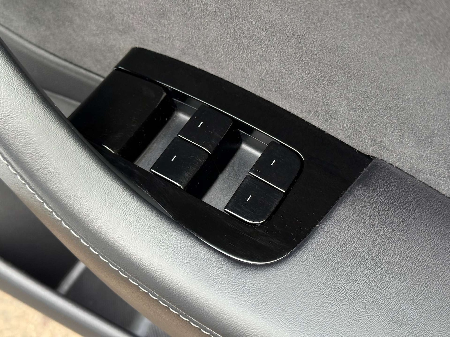 Used Tesla Model 3 2019 for sale - 76255877: Photo 44