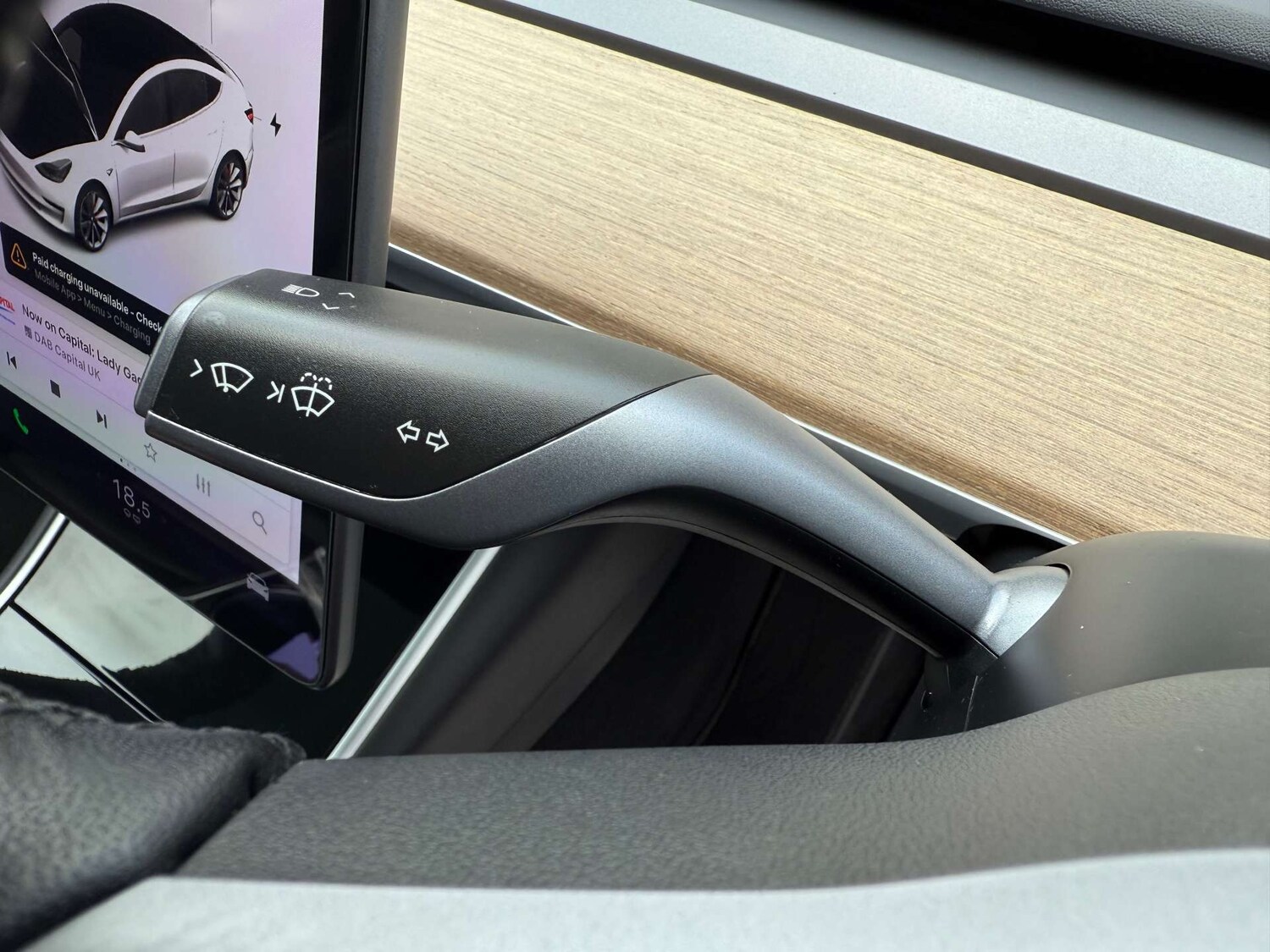 Used Tesla Model 3 2019 for sale - 76255877: Photo 45