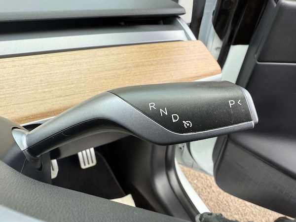 Used Tesla Model 3 2019 for sale - 76255877: Photo 47