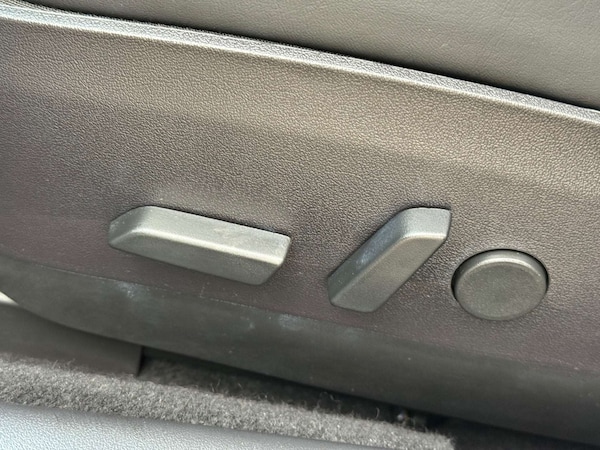 Used Tesla Model 3 2019 for sale - 76255877: Photo 64
