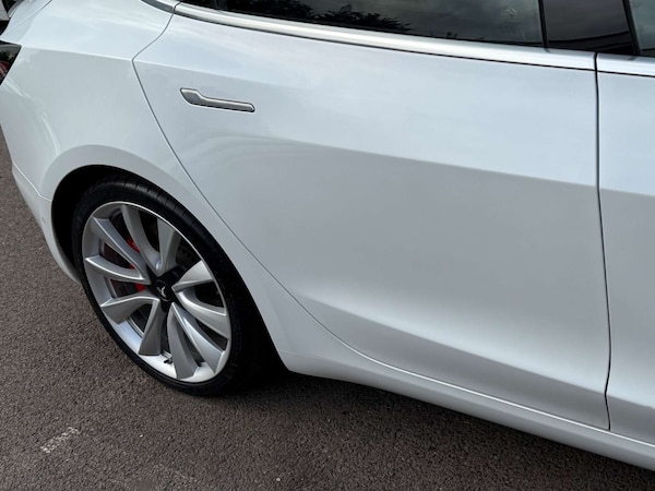 Used Tesla Model 3 2019 for sale - 76255877: Photo 68