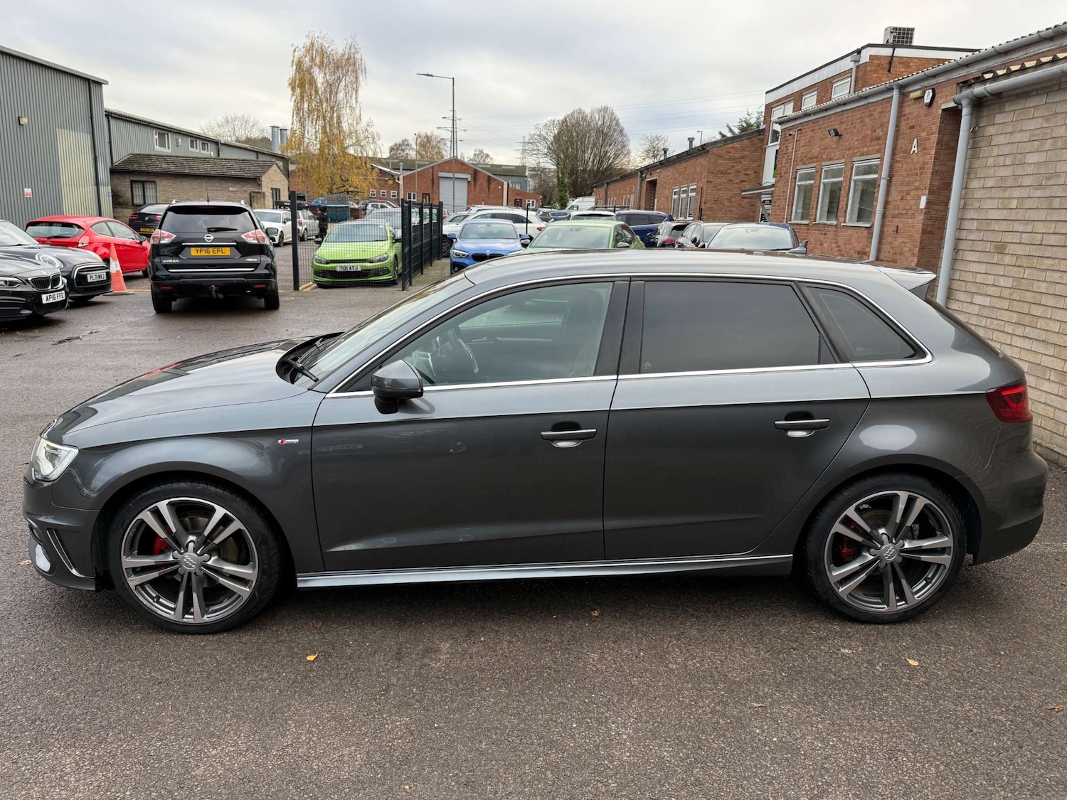 Used Audi A3 2015 for sale - 76931773: Photo 15