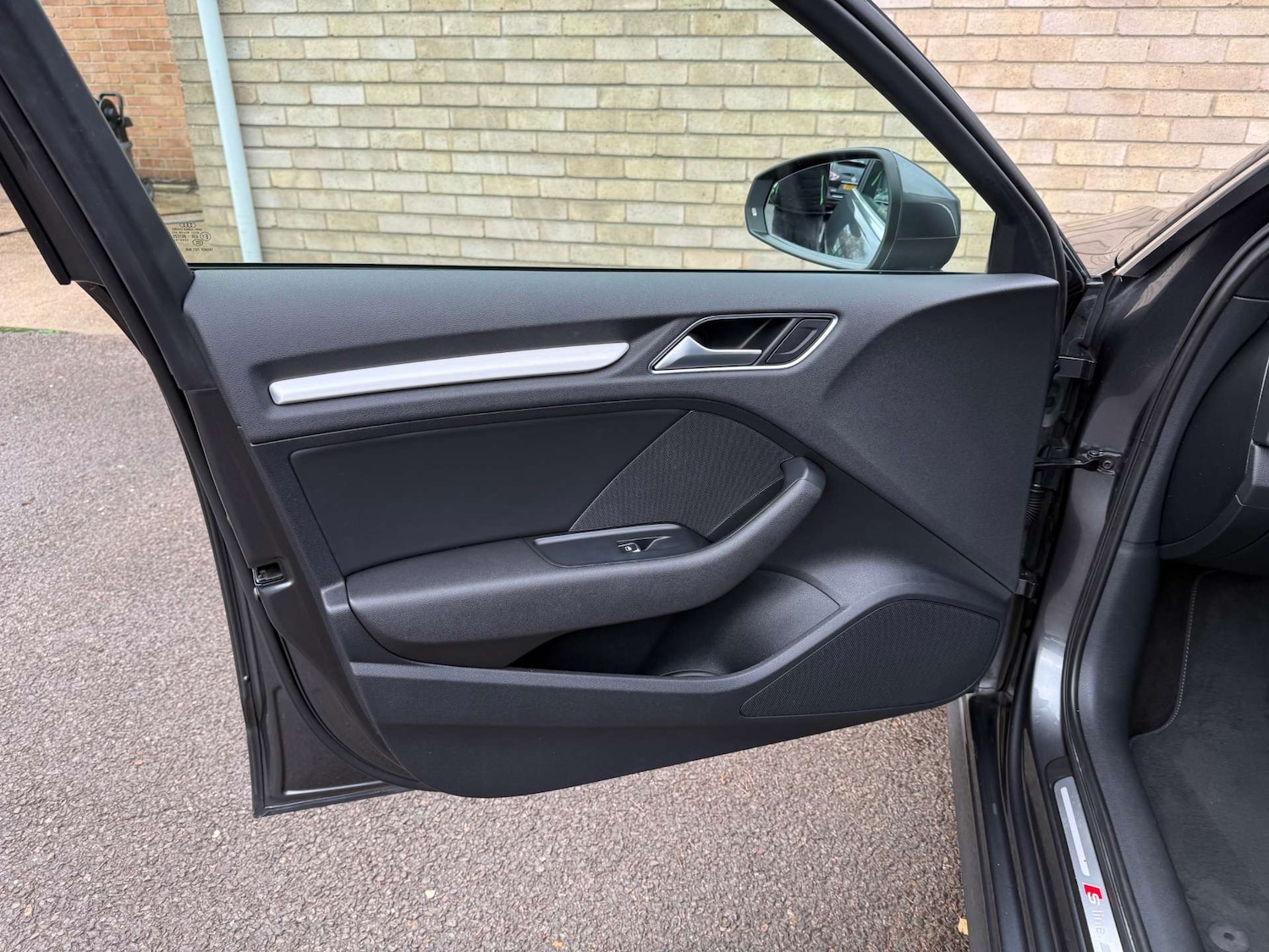 Used Audi A3 2015 for sale - 76931773: Photo 63