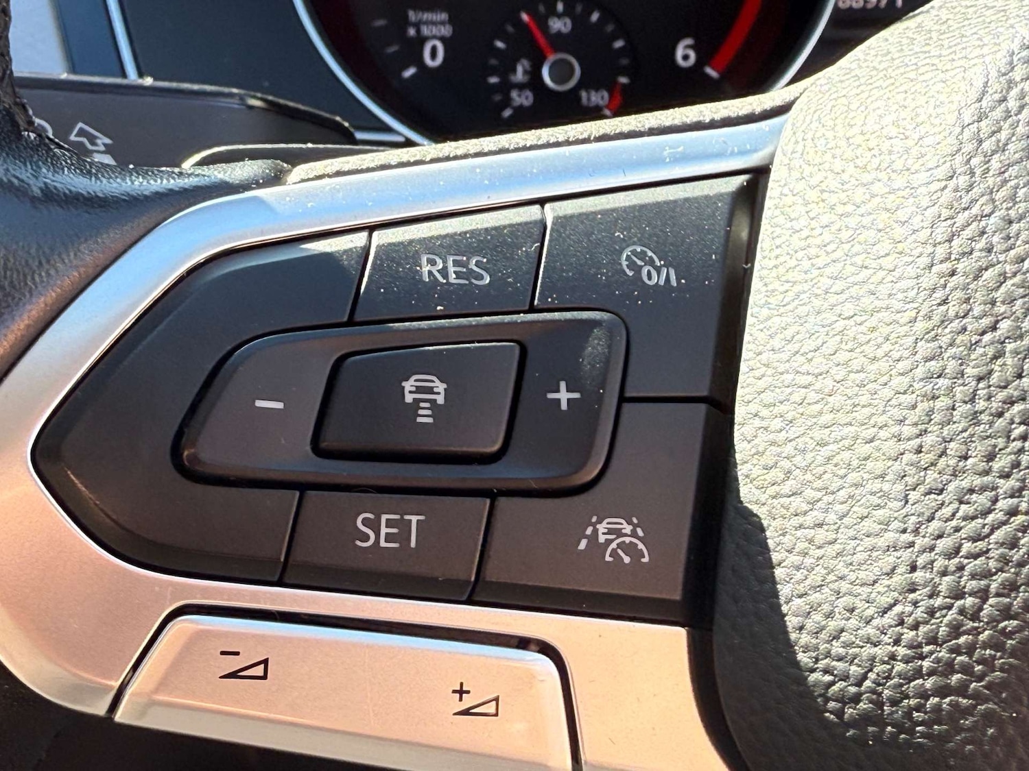 Used Volkswagen Passat 2020 for sale - 76105306: Photo 50