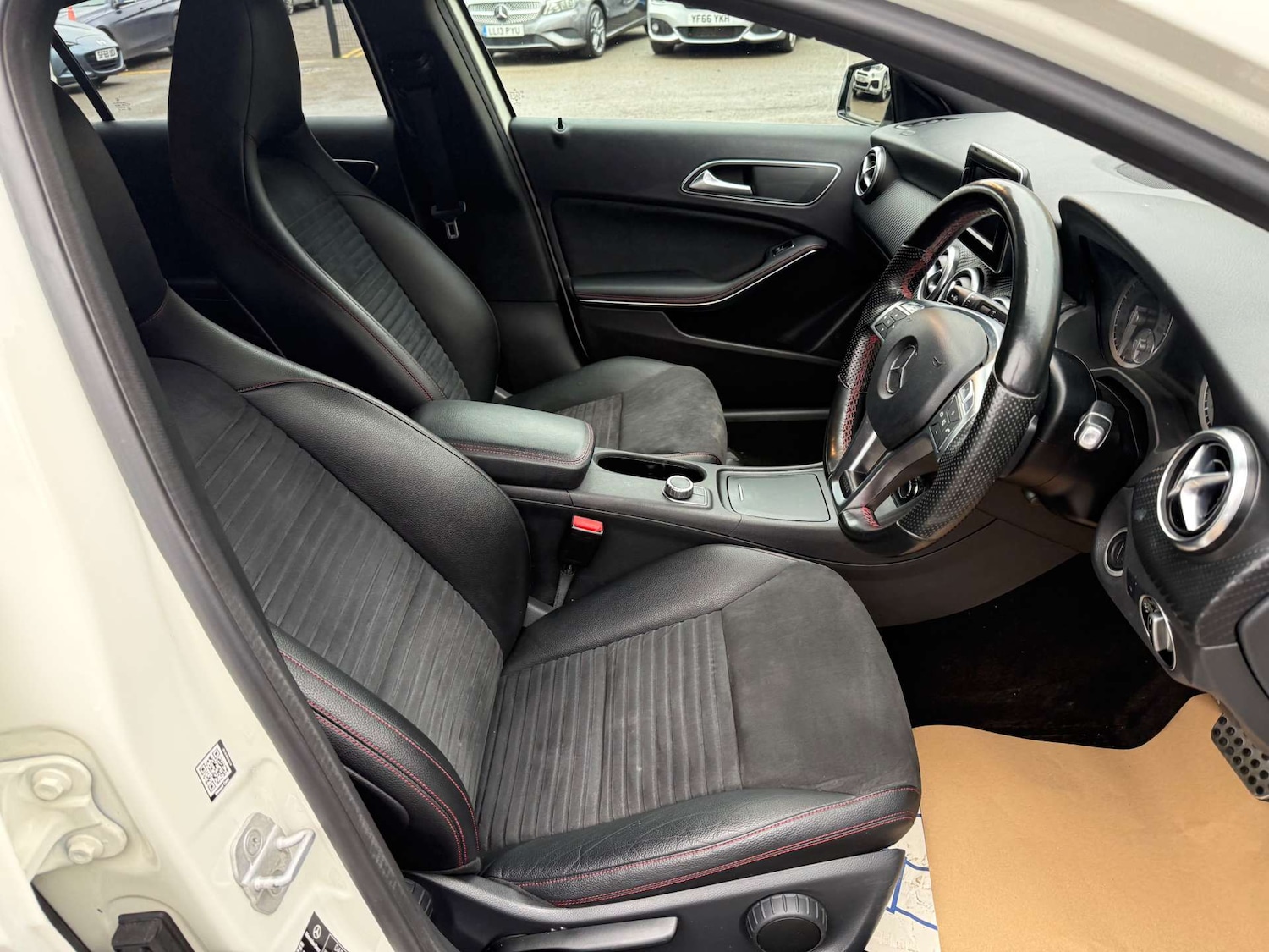 Used Mercedes-Benz A-Class 2014 for sale - 77988257: Photo 8