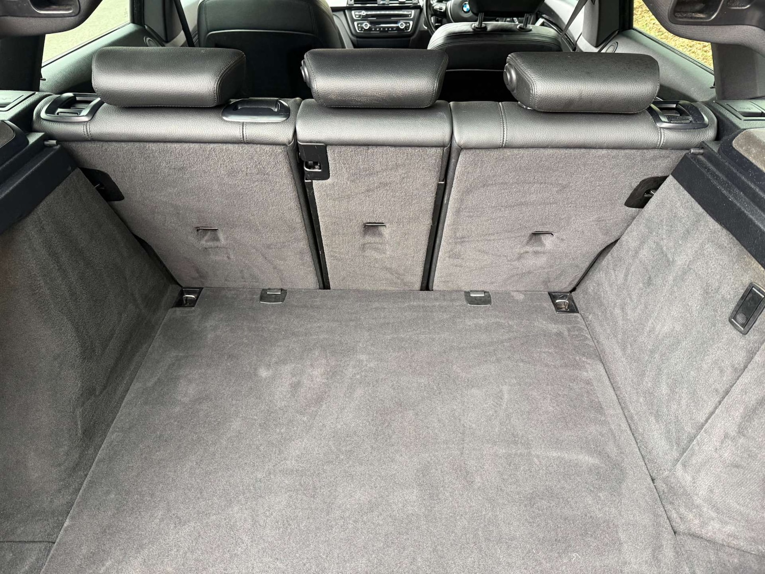 Used BMW 3 Series 2015 for sale - 77850690: Photo 40