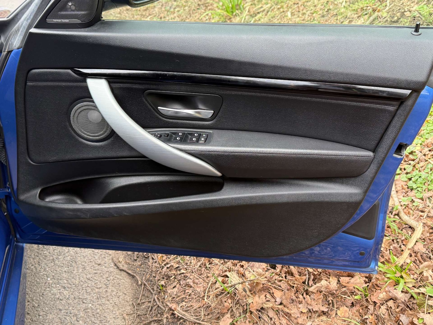 Used BMW 3 Series 2015 for sale - 77850690: Photo 42