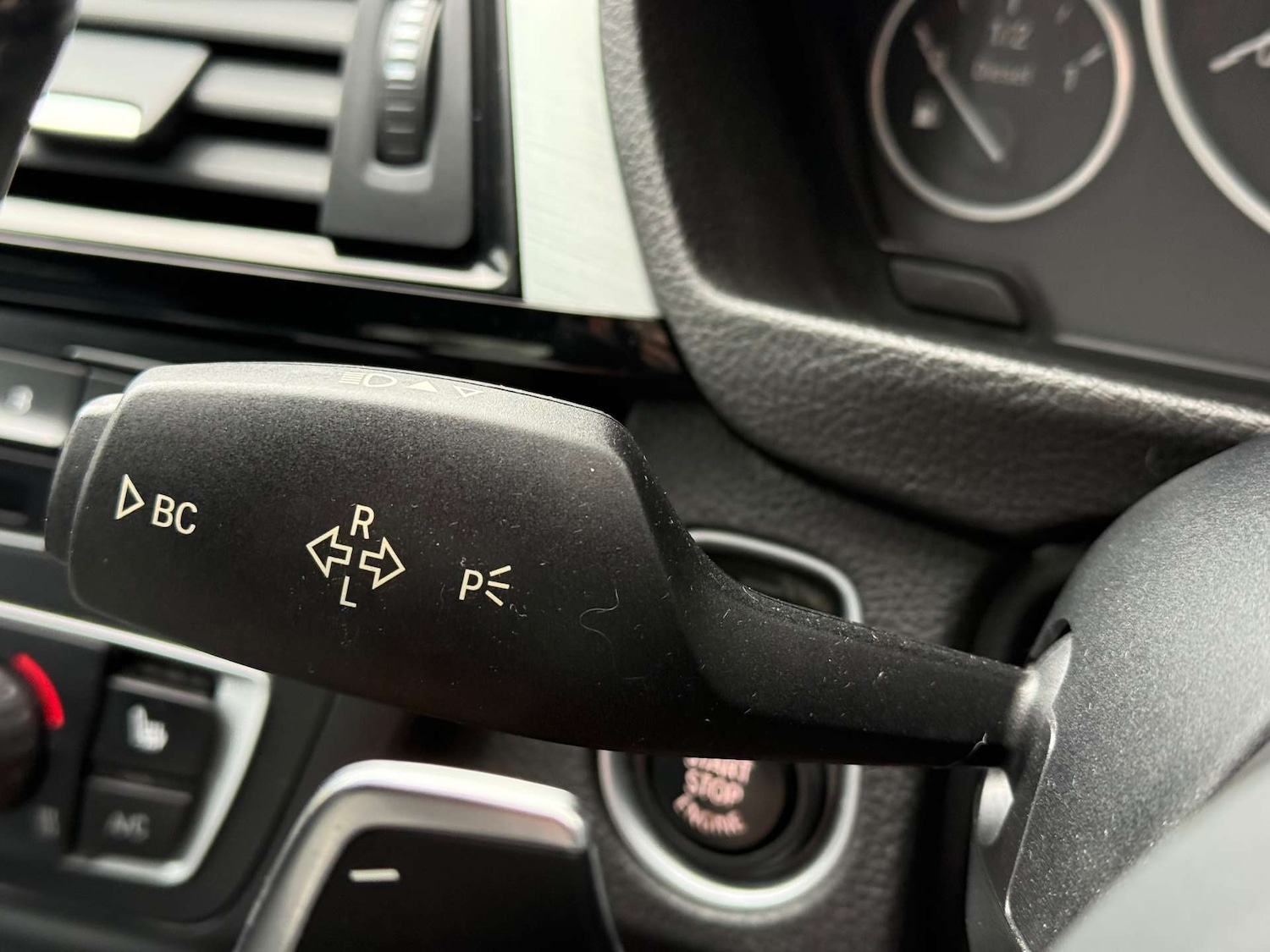 Used BMW 3 Series 2015 for sale - 77850690: Photo 46