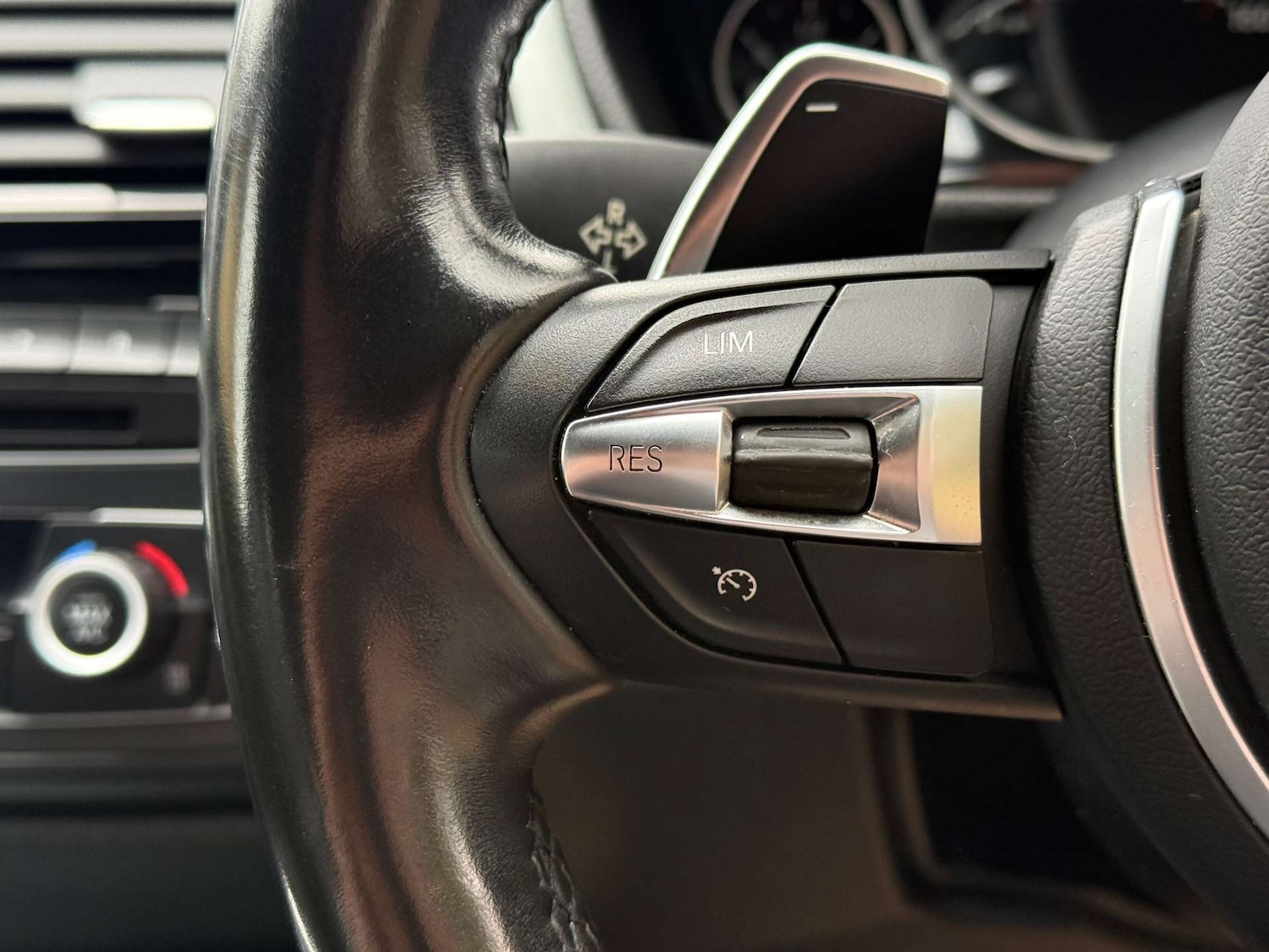 Used BMW 3 Series 2015 for sale - 77850690: Photo 48