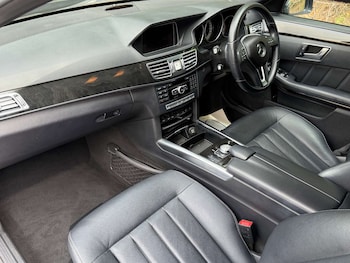 Used Mercedes-Benz E Class 2013 for sale - 79489784: Photo