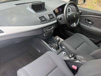 Used Renault Megane 2014 for sale - 78932784: Photo