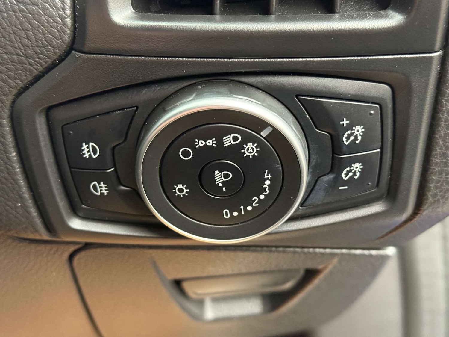 Used Ford Focus 2018 for sale - 77206932: Photo 37