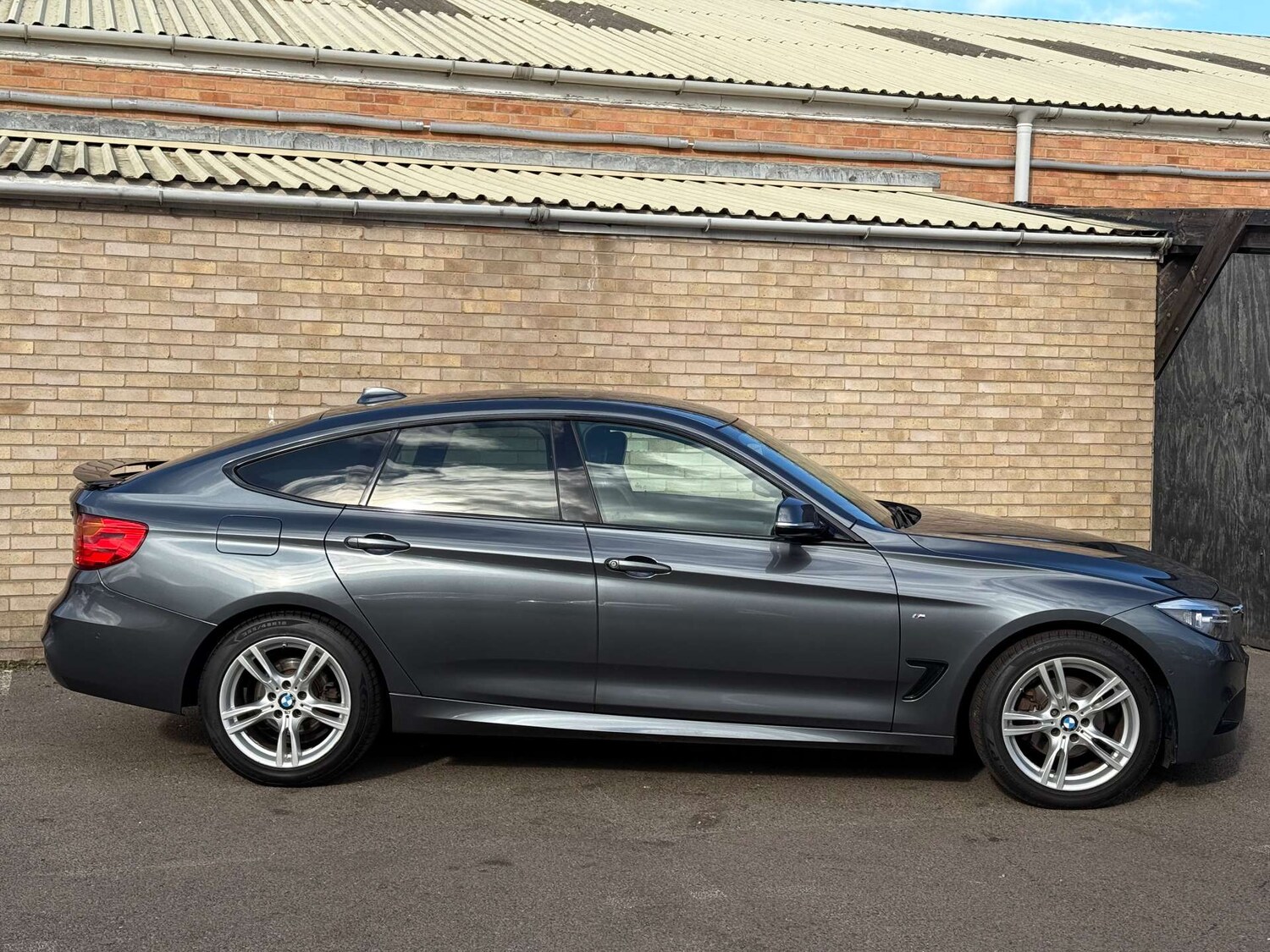 Used BMW 3 Series 2015 for sale - 76385794: Photo 27