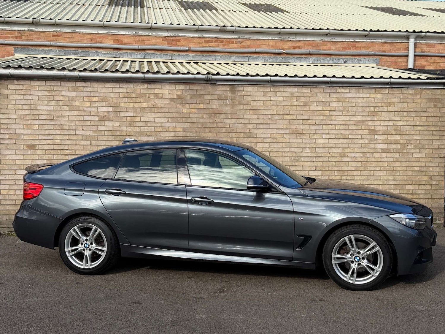 Used BMW 3 Series 2015 for sale - 76385794: Photo 32