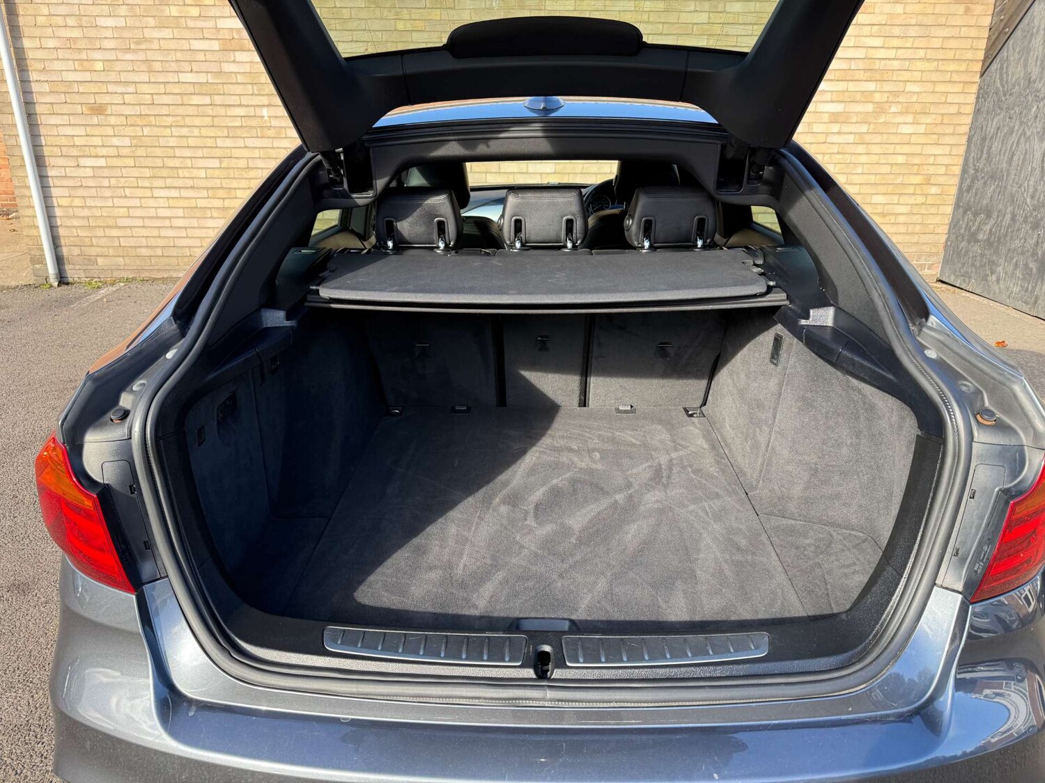 Used BMW 3 Series 2015 for sale - 76385794: Photo 42