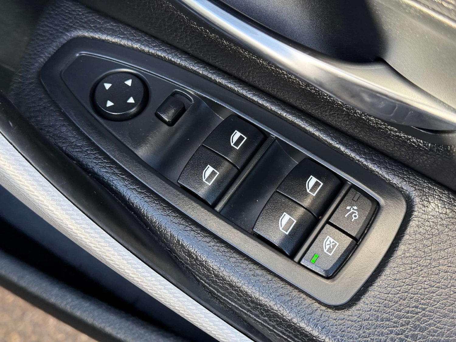 Used BMW 3 Series 2015 for sale - 76385794: Photo 45