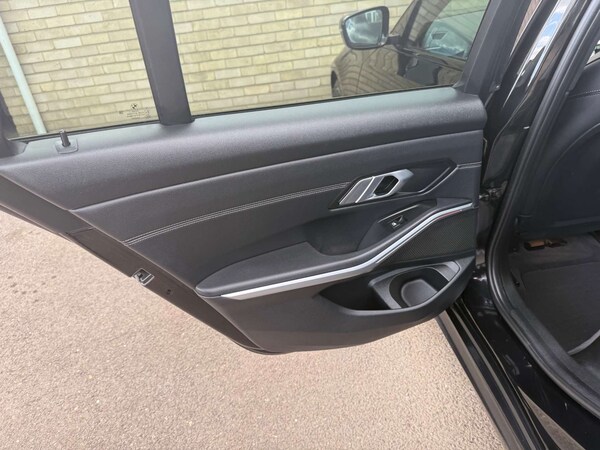 Used BMW 3 Series 2019 for sale - 74840960: Photo 70