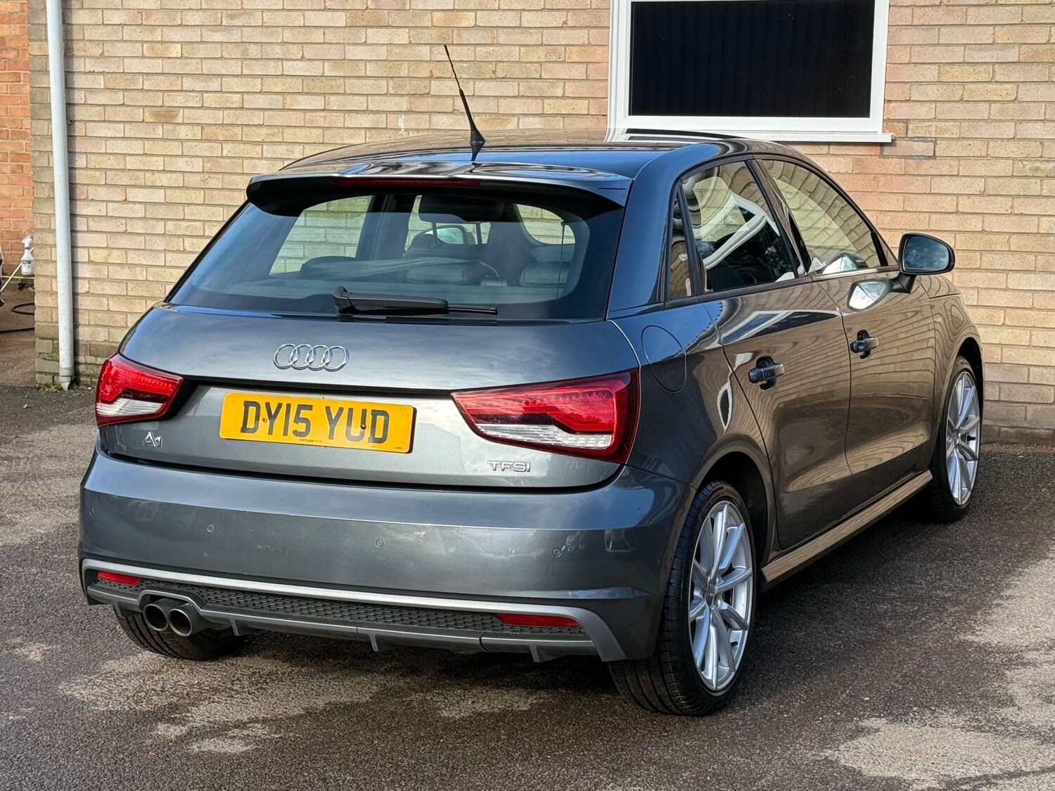 Used Audi A1 2015 for sale - 77547730: Photo 33