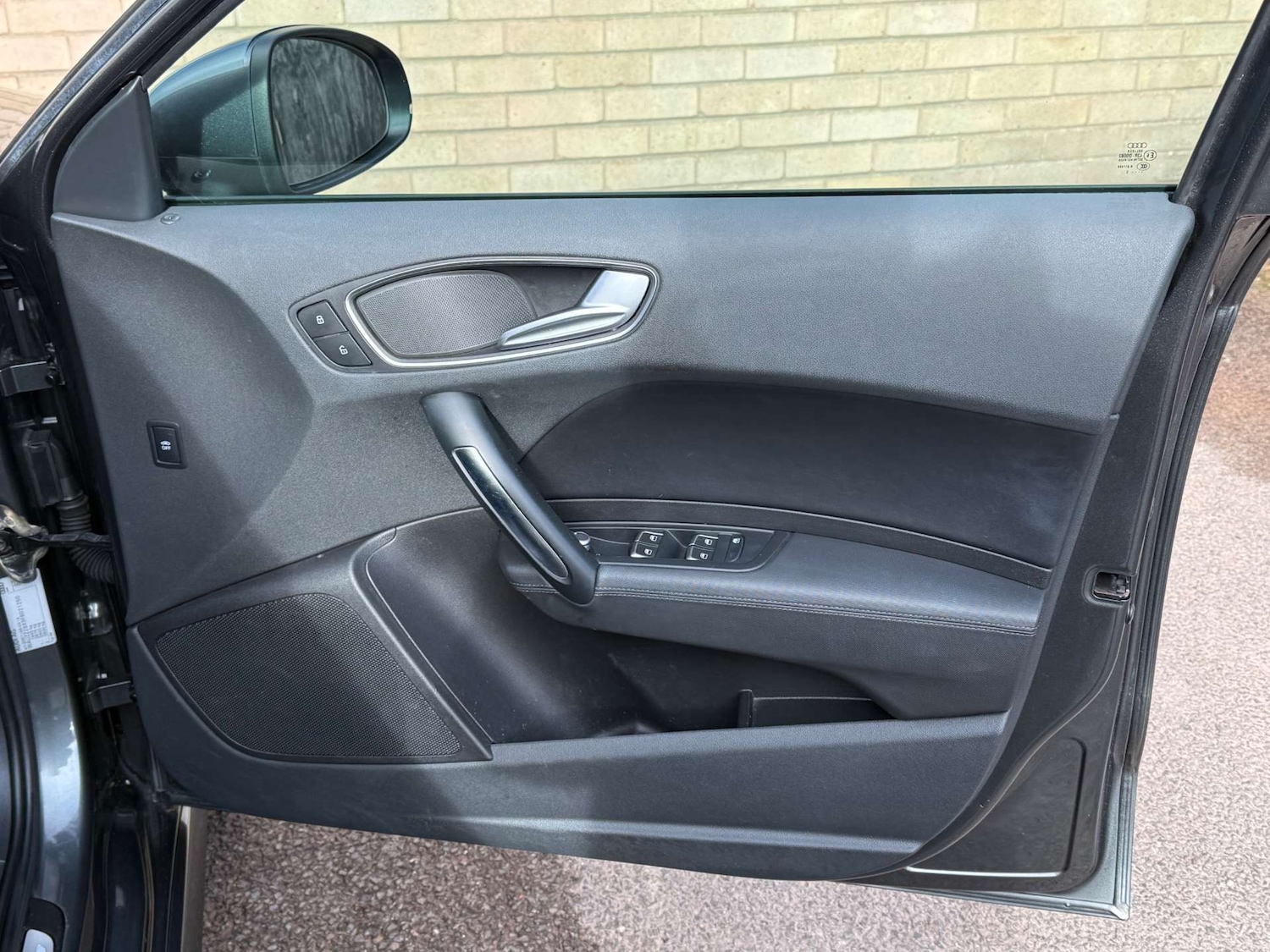 Used Audi A1 2015 for sale - 77547730: Photo 40