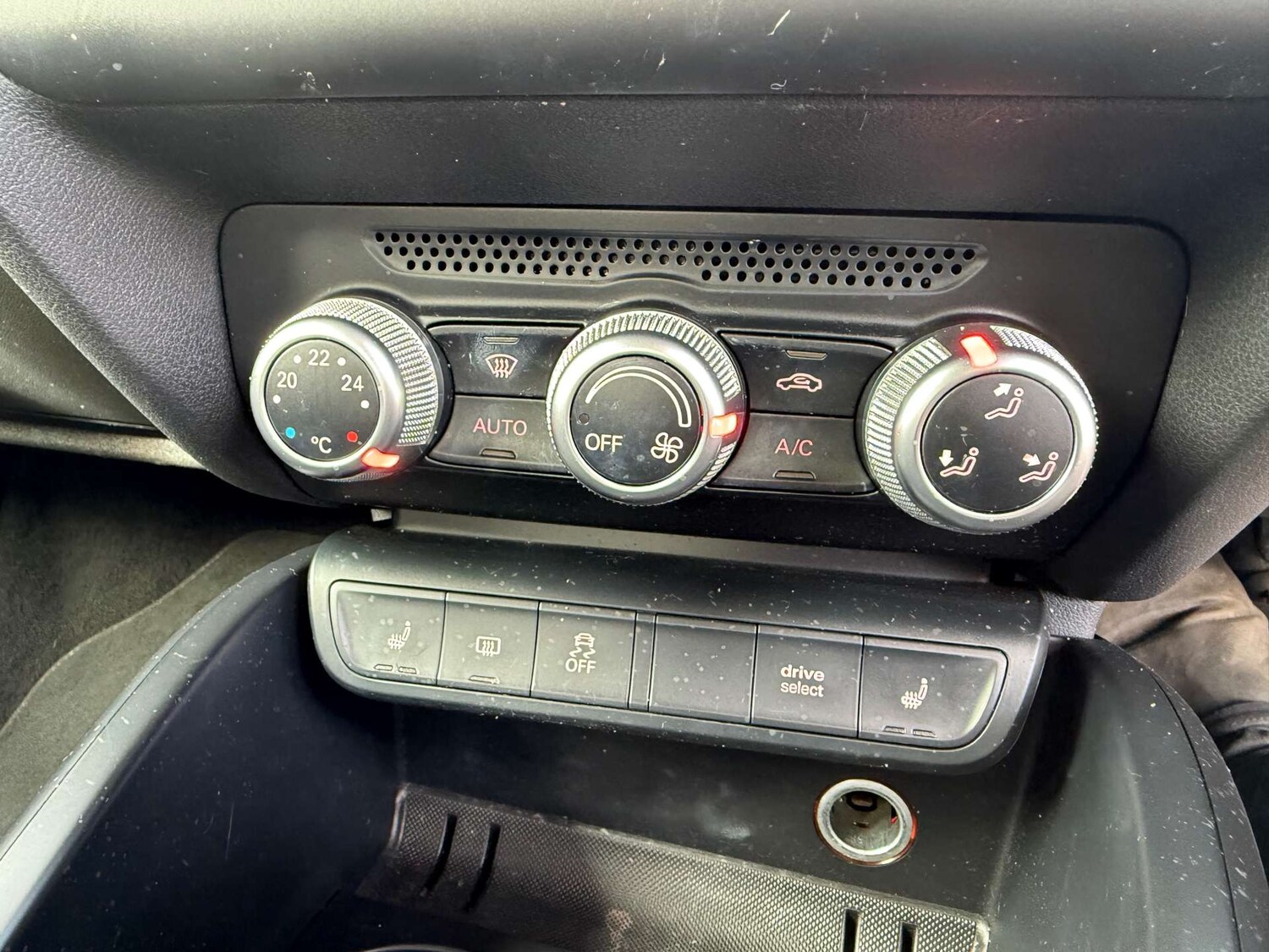 Used Audi A1 2015 for sale - 77547730: Photo 48