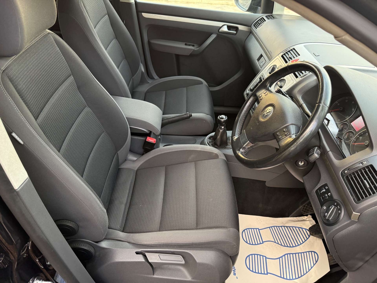 Used Volkswagen Touran 2009 for sale - 78066746: Photo 12