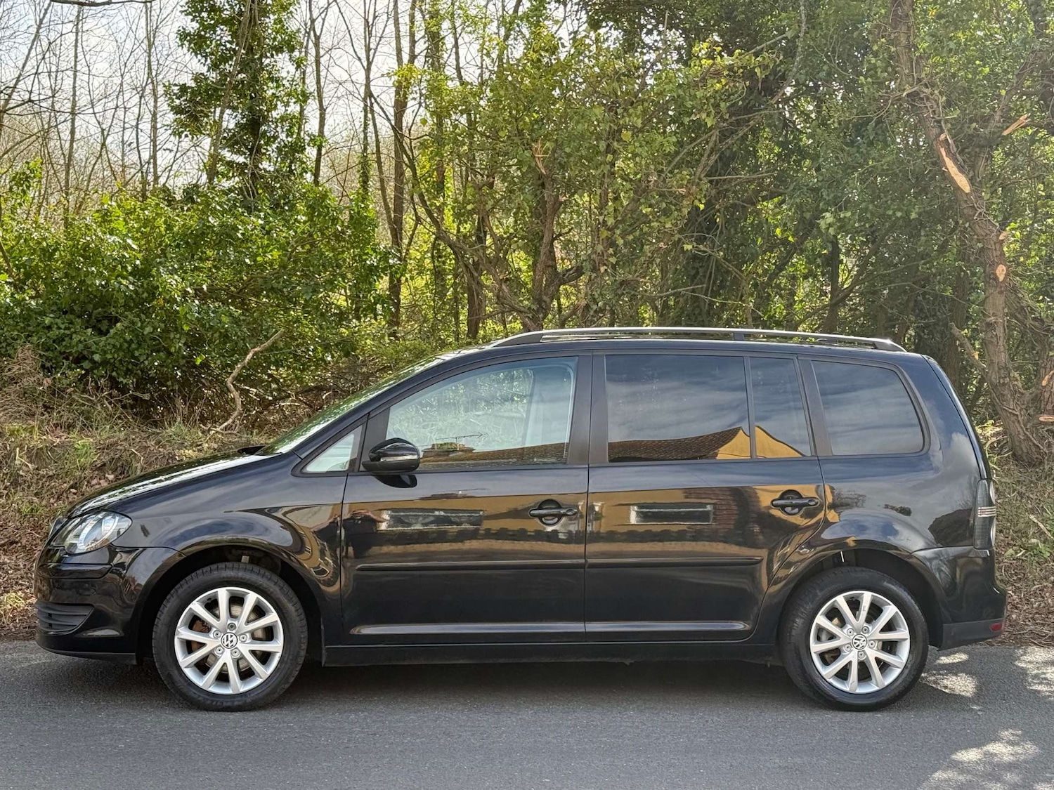 Used Volkswagen Touran 2009 for sale - 78066746: Photo 16