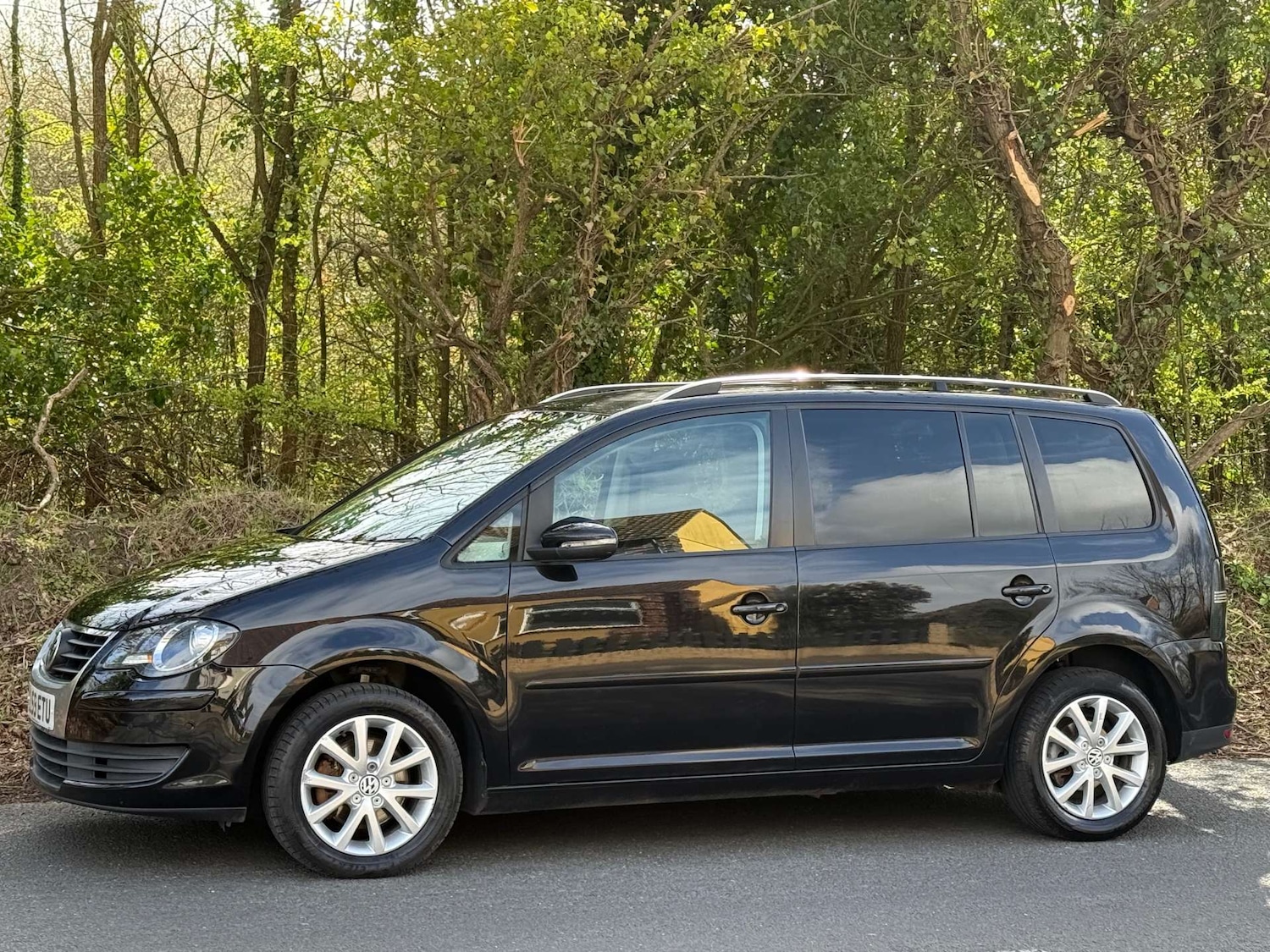 Used Volkswagen Touran 2009 for sale - 78066746: Photo 23