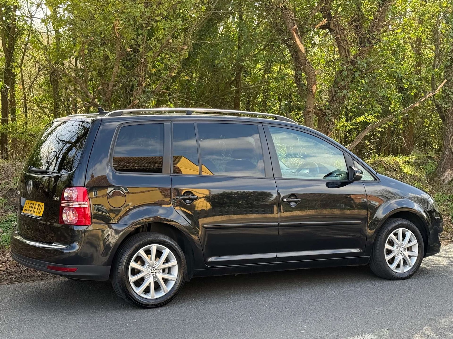 Used Volkswagen Touran 2009 for sale - 78066746: Photo 25