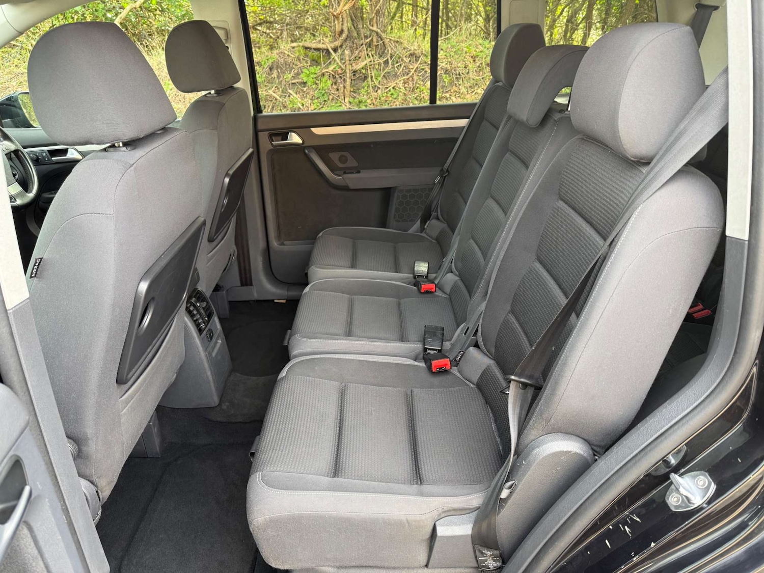 Used Volkswagen Touran 2009 for sale - 78066746: Photo 34