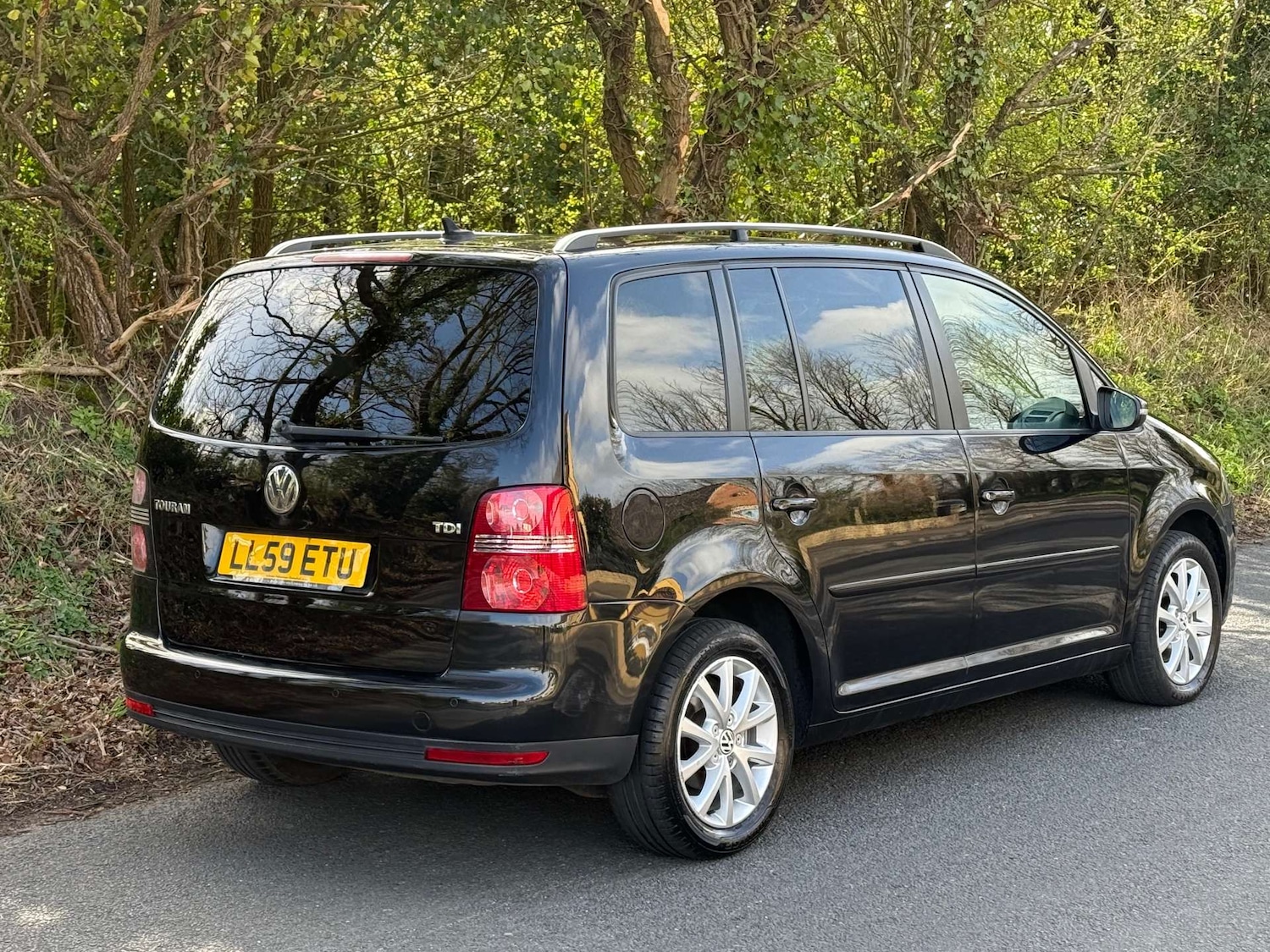 Used Volkswagen Touran 2009 for sale - 78066746: Photo 36