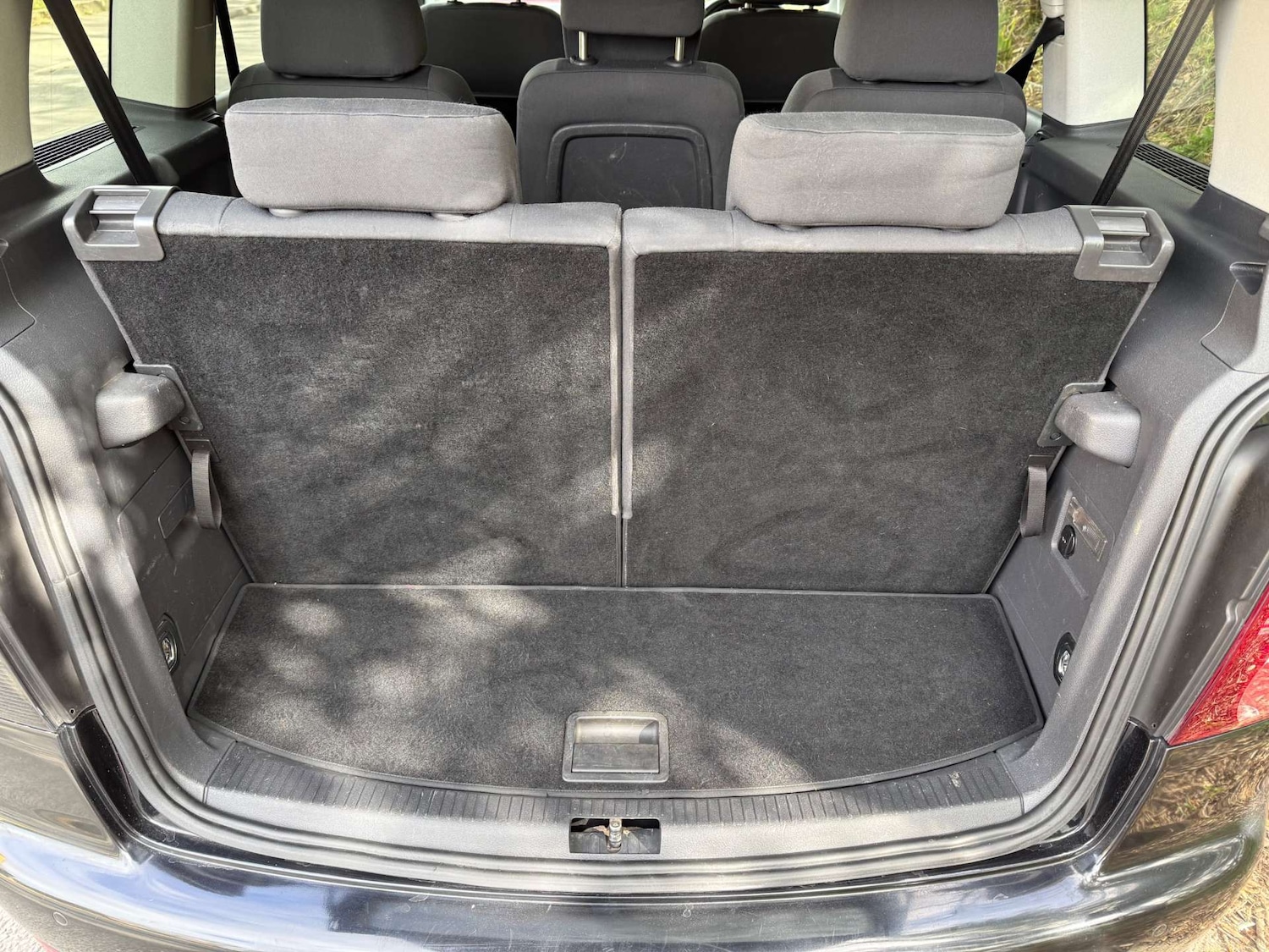 Used Volkswagen Touran 2009 for sale - 78066746: Photo 41