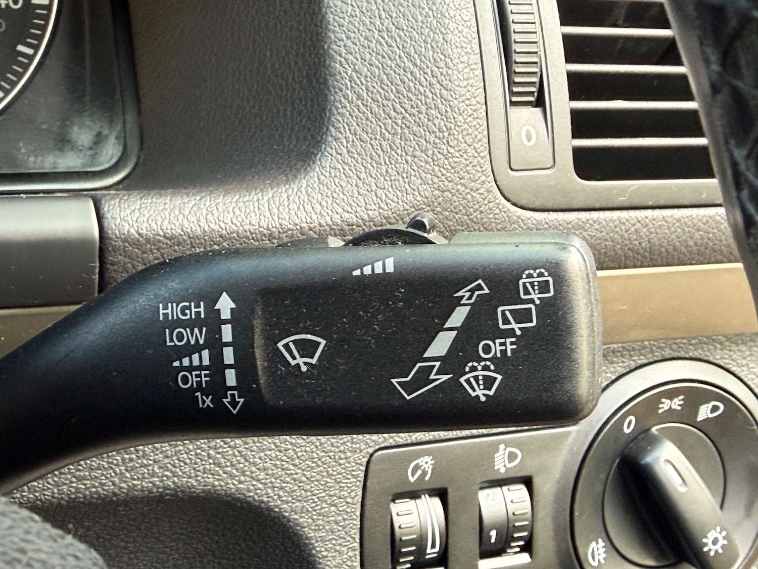 Used Volkswagen Touran 2009 for sale - 78066746: Photo 48