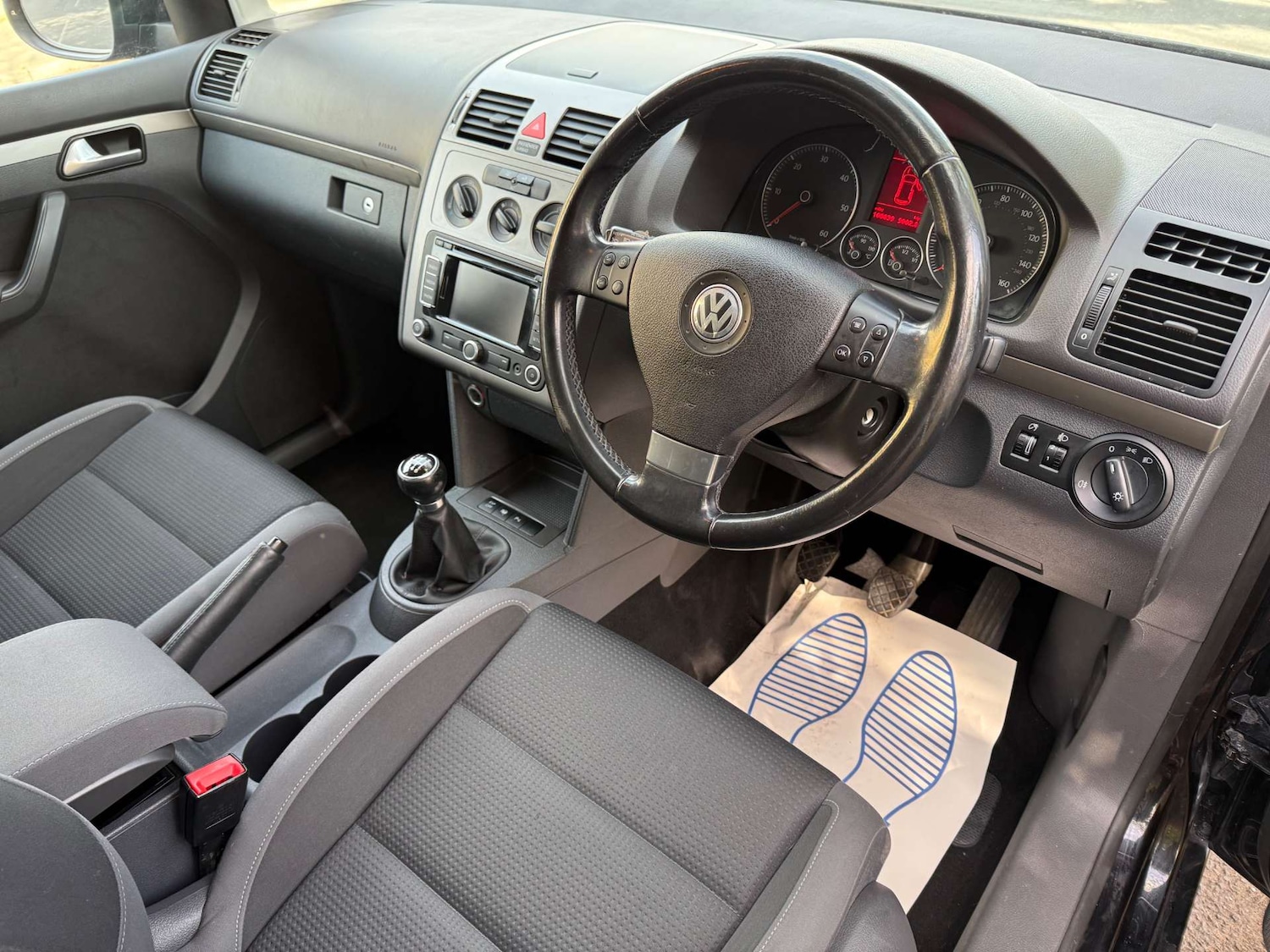 Used Volkswagen Touran 2009 for sale - 78066746: Photo 5