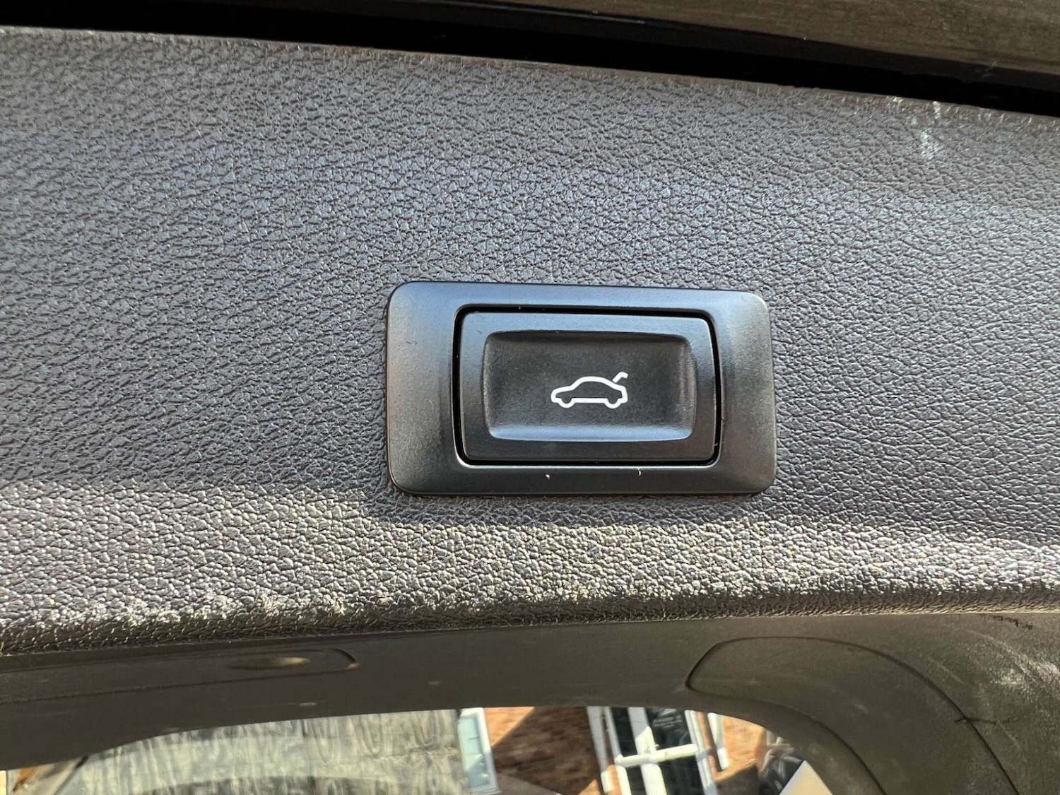 Used Audi Q5 2013 for sale - 76600879: Photo 37