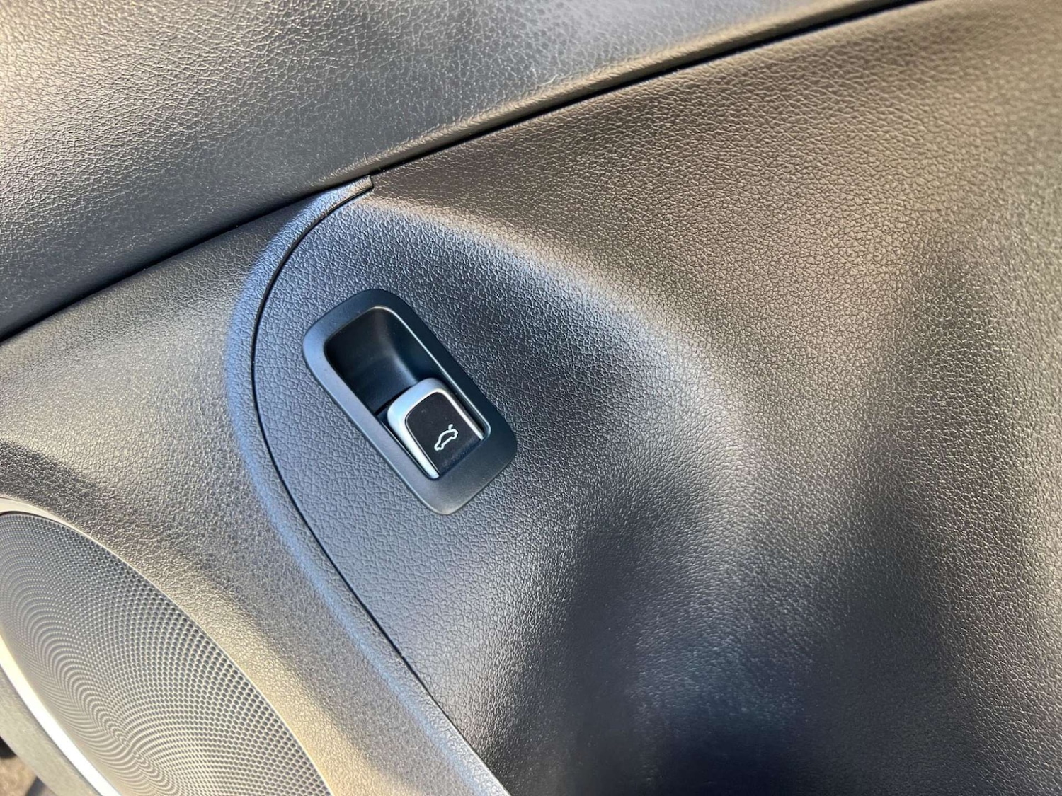 Used Audi Q5 2013 for sale - 76600879: Photo 41