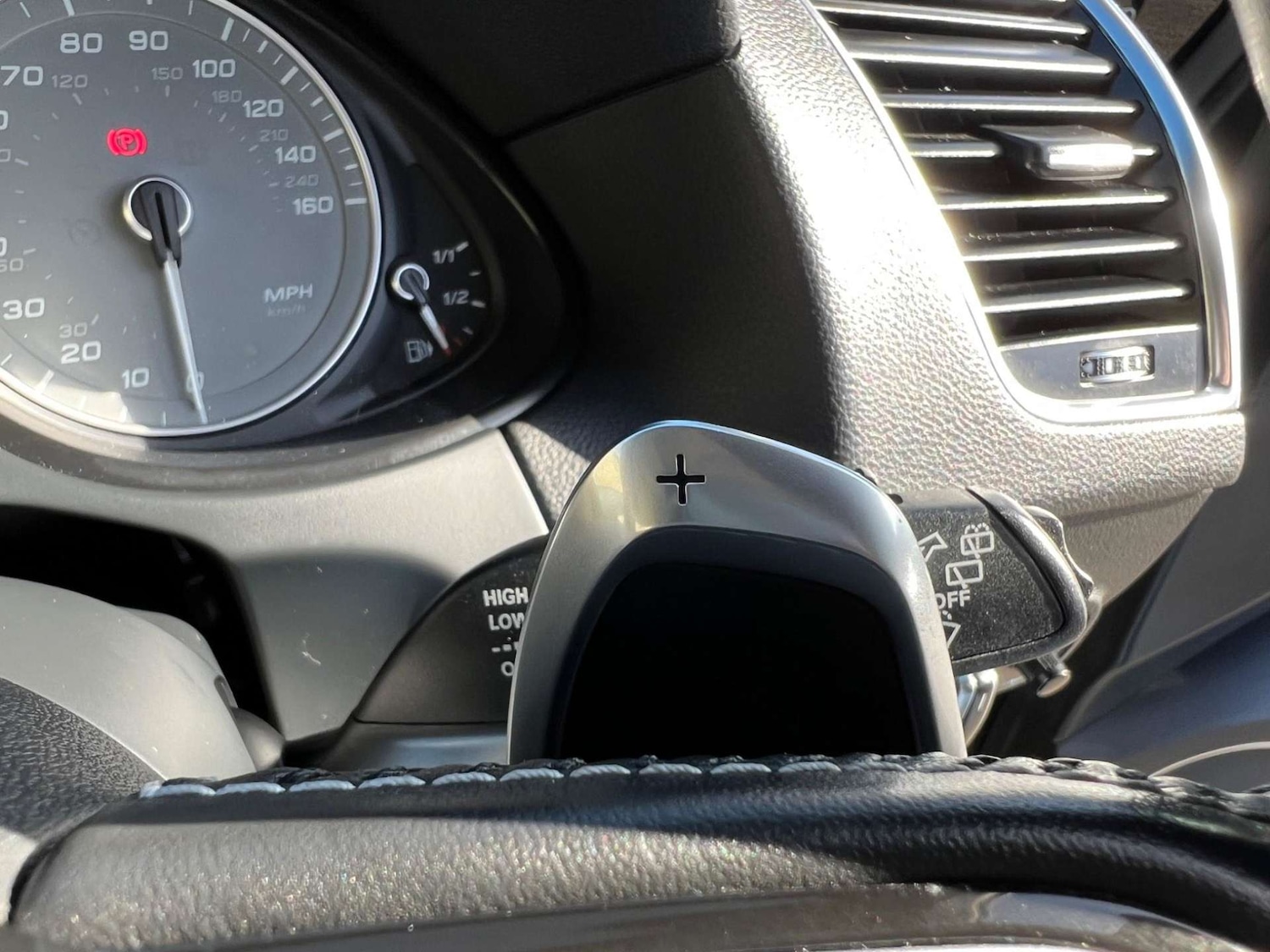 Used Audi Q5 2013 for sale - 76600879: Photo 54