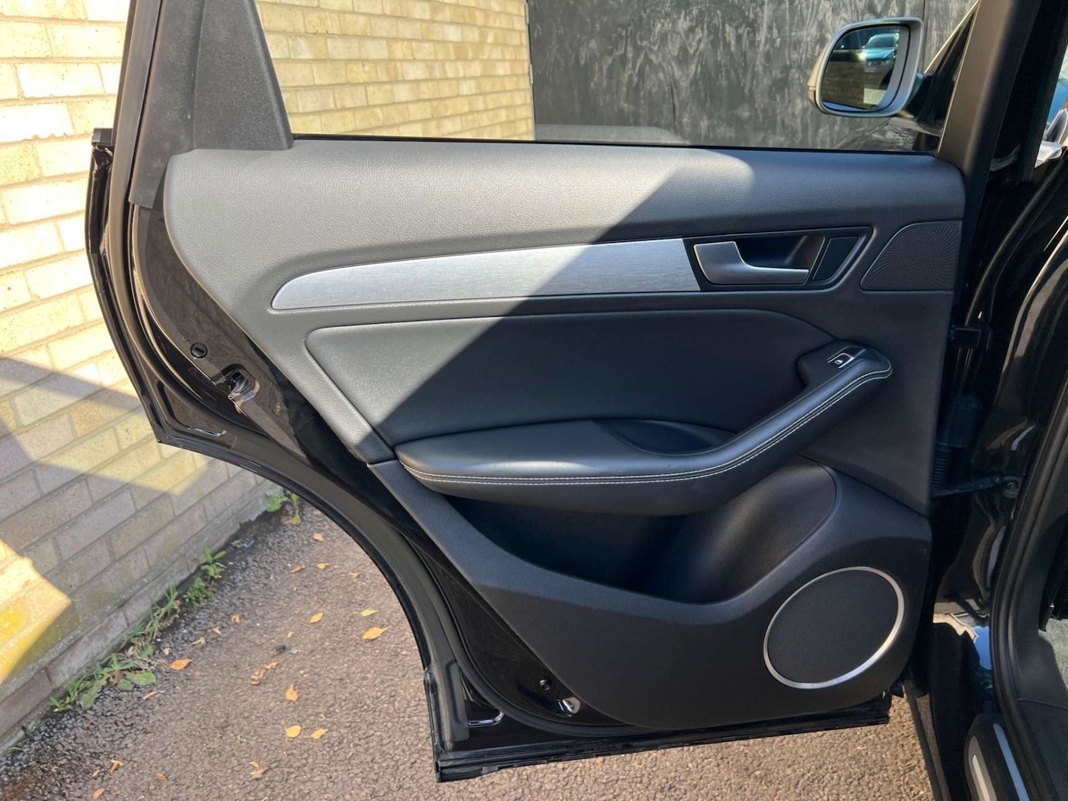 Used Audi Q5 2013 for sale - 76600879: Photo 87