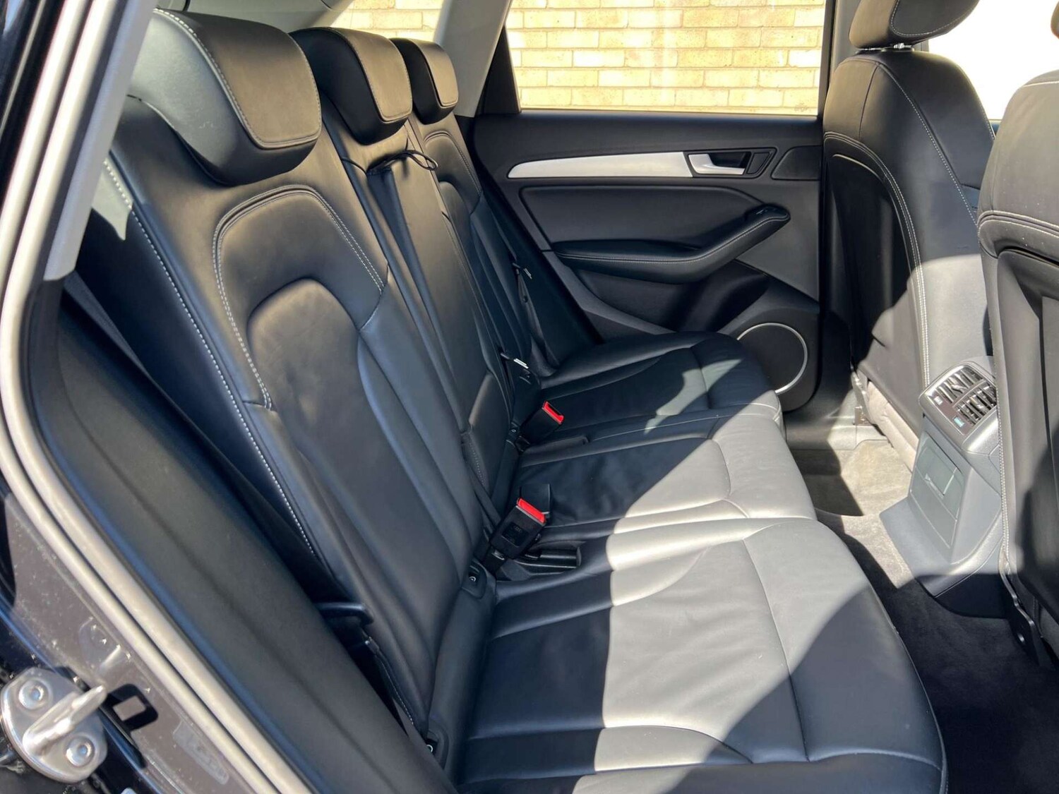 Used Audi Q5 2013 for sale - 76600879: Photo 96