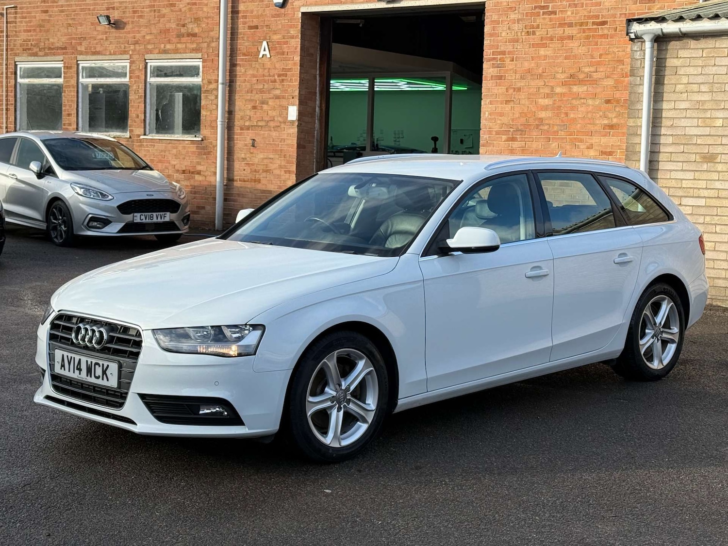 Used Audi A4 2014 for sale - 77172474: Photo 21